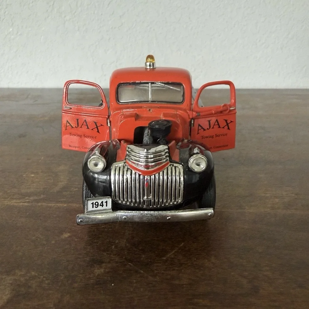 National Motor Museum 1/32 Scale 1941 Chevy Flatbed Truck AJAX Towing Service X2